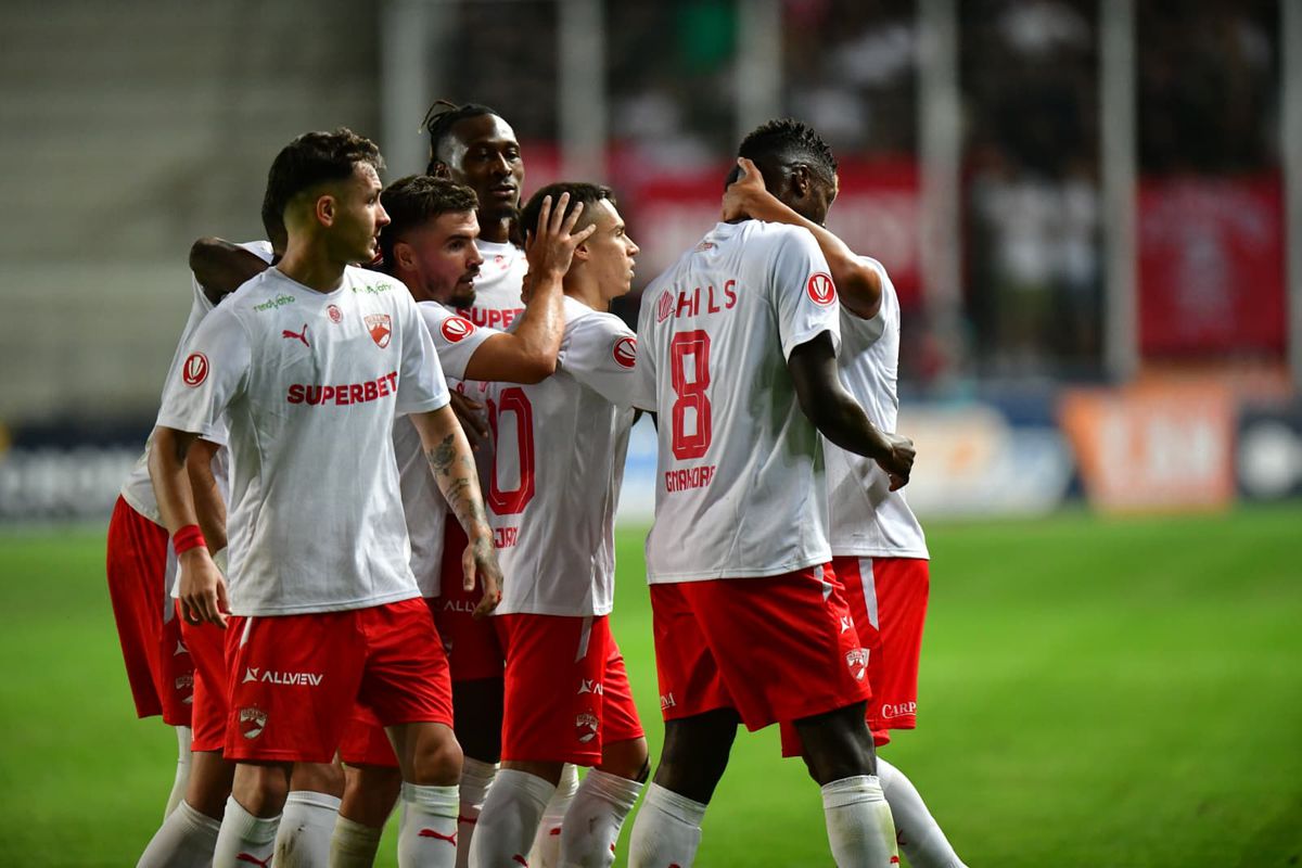 Dinamo, „on fire” »Tiki-taka cu Petrolul, Armstrong, la primul gol după „tripla” cu FCSB