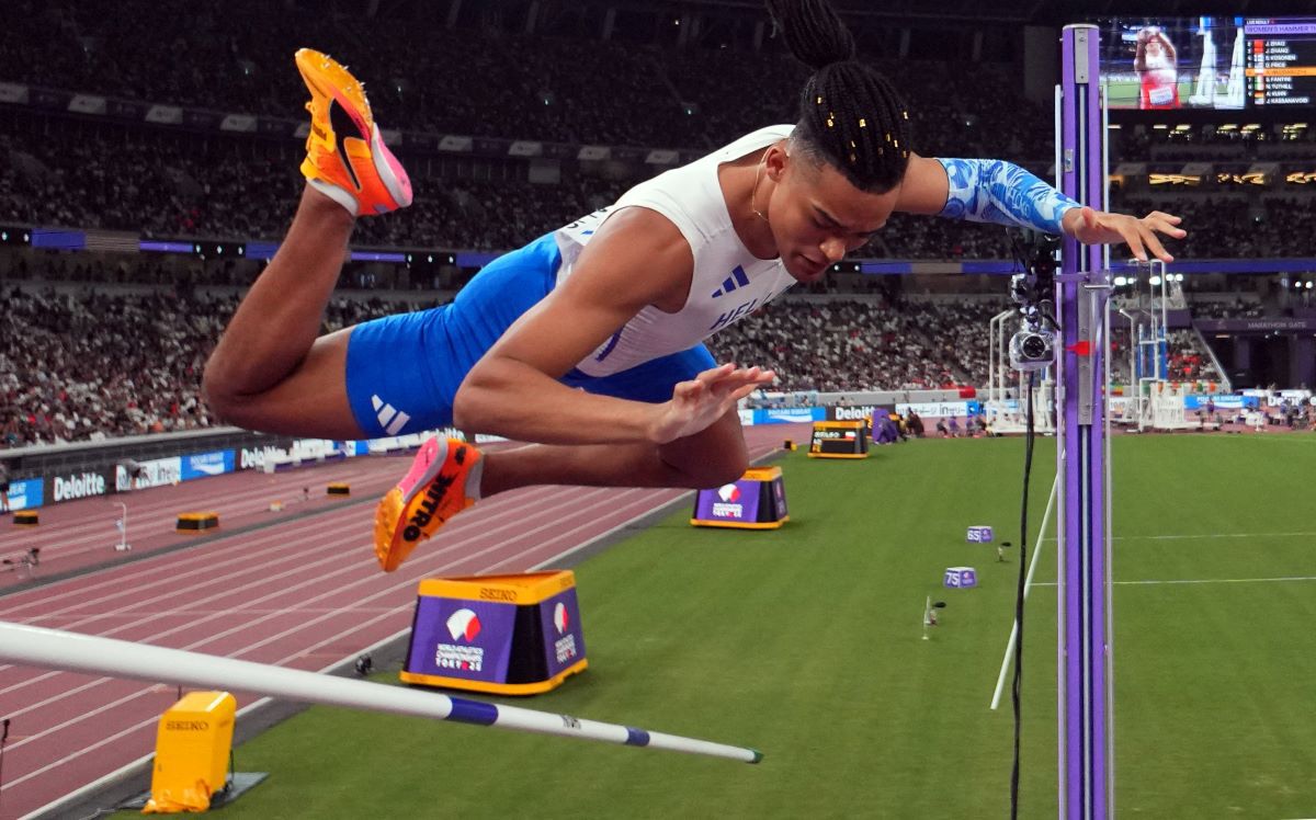 Armand Duplantis, record mondial răsplătit cu 170.000 de dolari » Ce spun adversarii: „Are tot ce își dorește fiecare săritor”