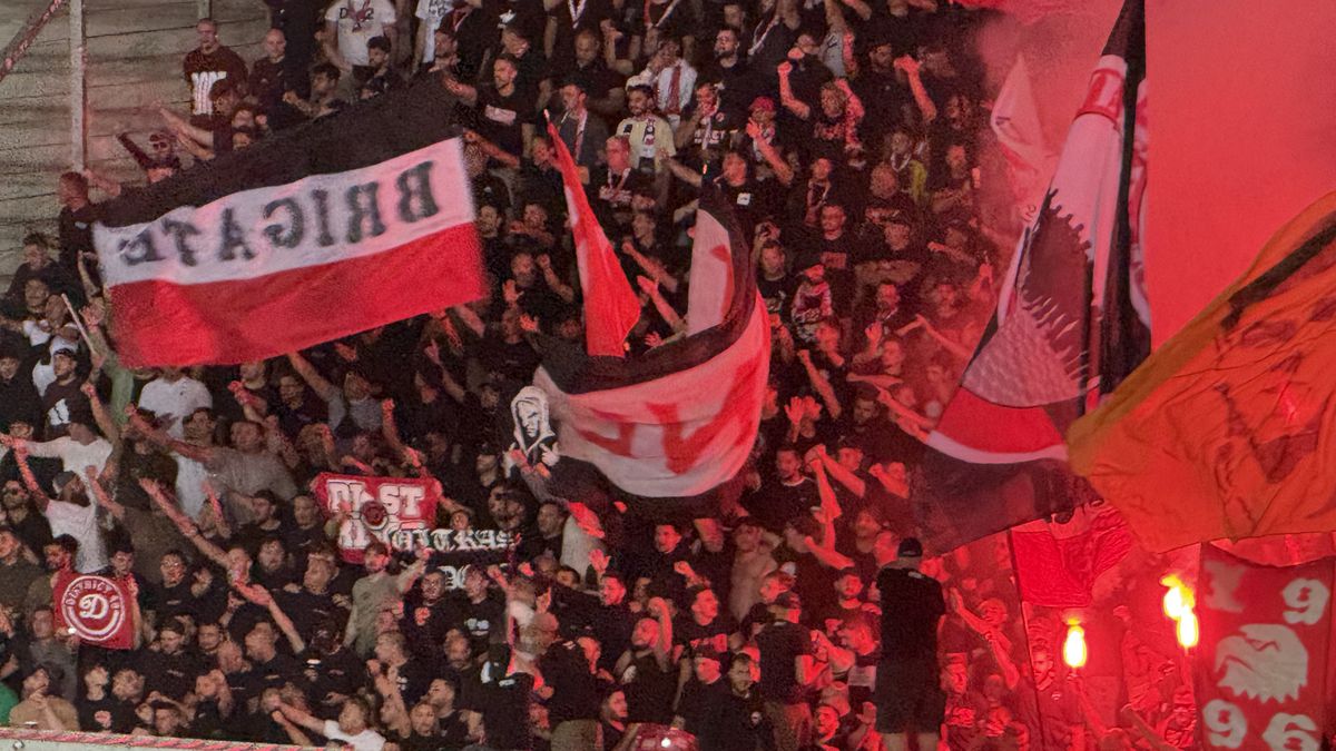 Atmosfera la Petrolul - Dinamo