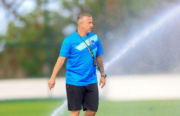 Echipa lui Reghecampf se mută din Sudan! » Motivul pentru care a făcut cerere să joace în campionatul din Libia