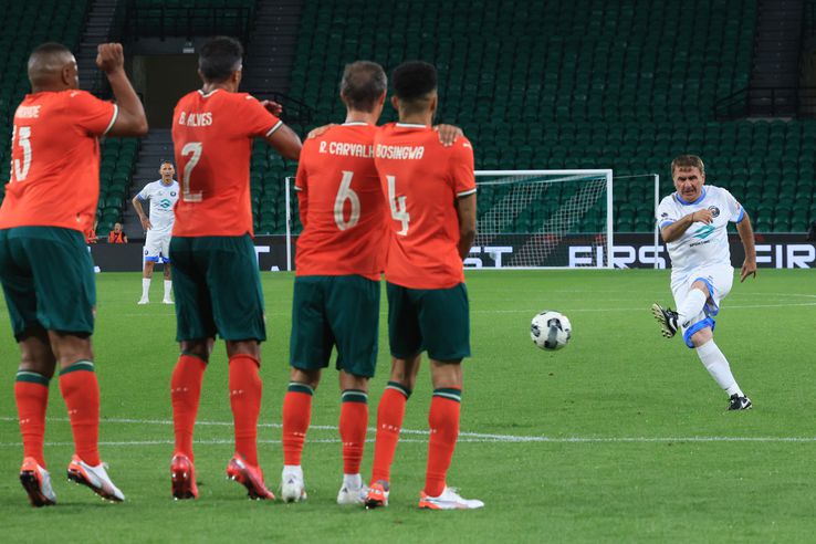 Gică Hagi în Legends Charity Game/ foto: Ionuț Iordache GSP