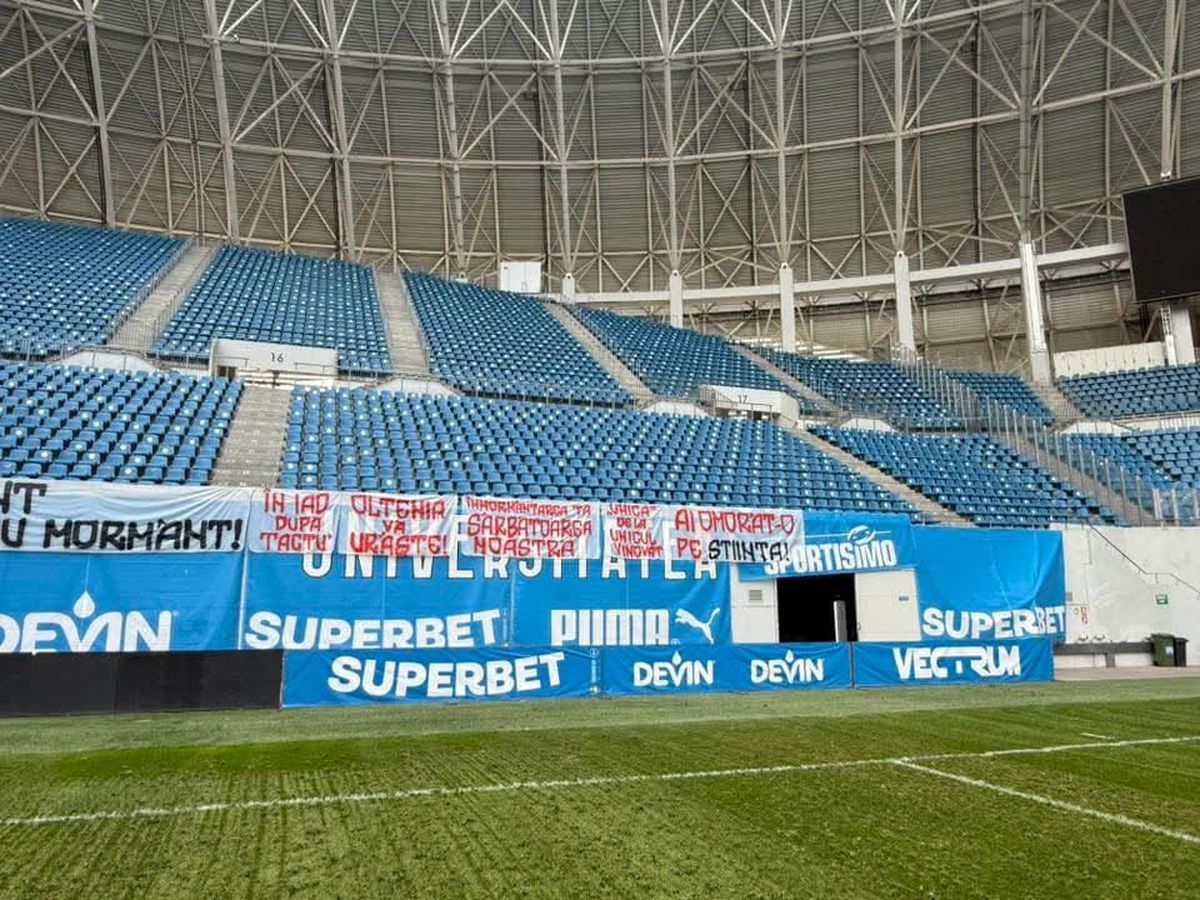 Mesaje MACABRE la adresa lui Mititelu, chiar în arena „Ion Oblemenco”: „Înmormântarea ta, sărbătoarea noastră”