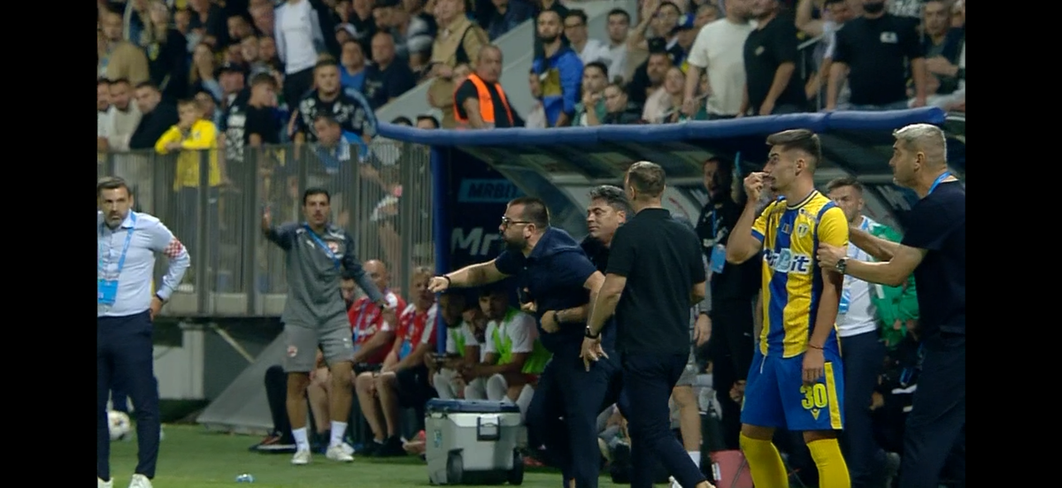 Gesturi huliganice la Ploiești » Oficialul Petrolului a vrut să sară la bătaie cu Andrei Chivulete și-a fost luat pe sus de oamenii din club