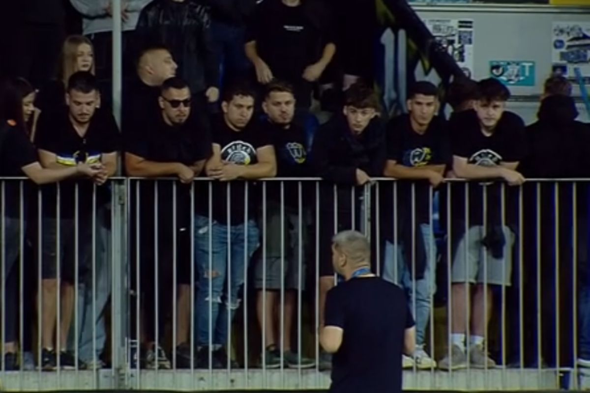 Imagini incredibile la finalul meciului Petrolul - Dinamo