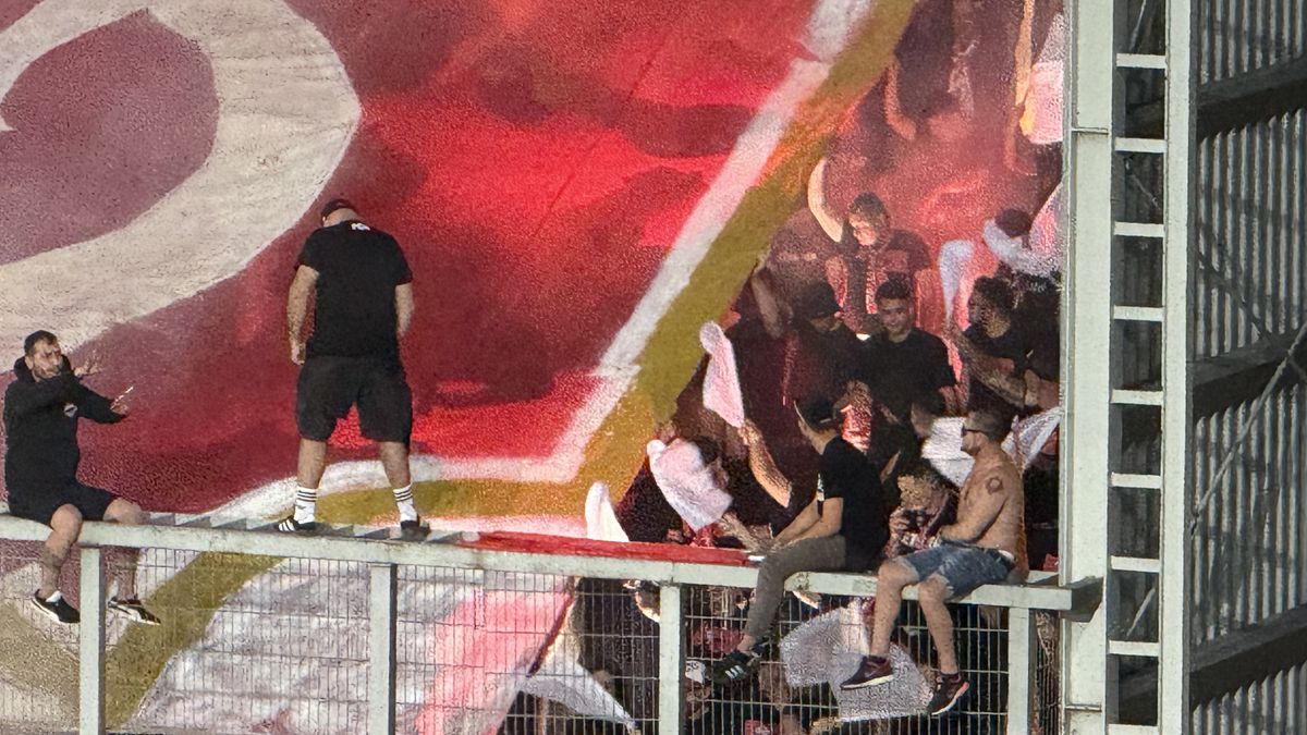 Atmosfera la Petrolul - Dinamo