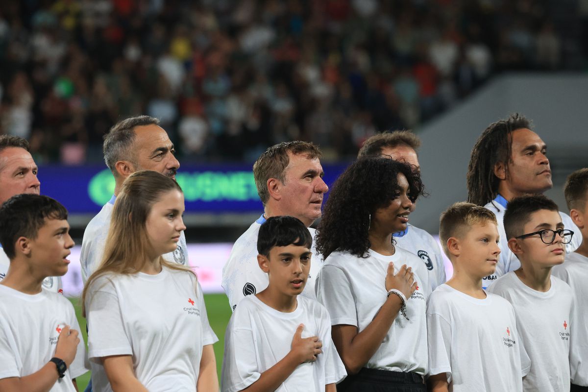 Îl mai recunoști? Fostul campion mondial și european l-a elogiat pe Gică Hagi la Legends Charity Game: „Un fotbalist unic!”