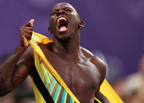 Aplaudat frenetic de Usain Bolt, a devenit primul campion la 100 de metri din Jamaica, după 9 ani: „Cred că am stăpânit mintea”