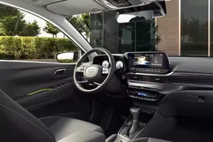 Mașina ce poate fi cumpărată cu bani puțini » Un expert din Spania o compară cu Dacia Sandero