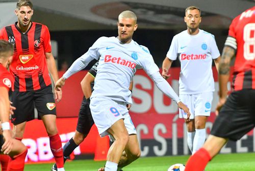 FCSB nu iese din criză, 1-1 cu Csikszereda în etapa a 9-a din Superliga, foto: Facebook @FCSB