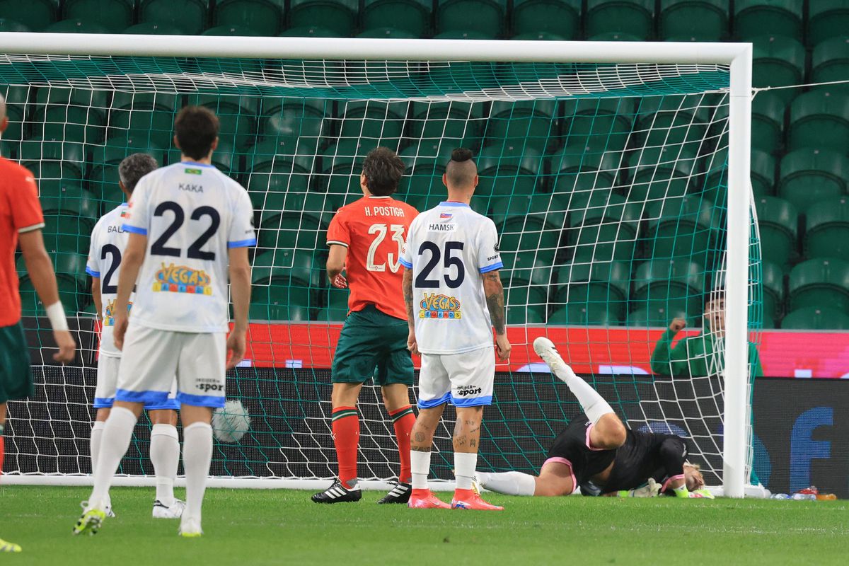 Îl mai recunoști? Fostul campion mondial și european l-a elogiat pe Gică Hagi la Legends Charity Game: „Un fotbalist unic!”