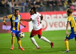 Petrolul - Dinamo a început cu un show total în peluze » Minut cu minut, tot ce se întâmplă la stadion