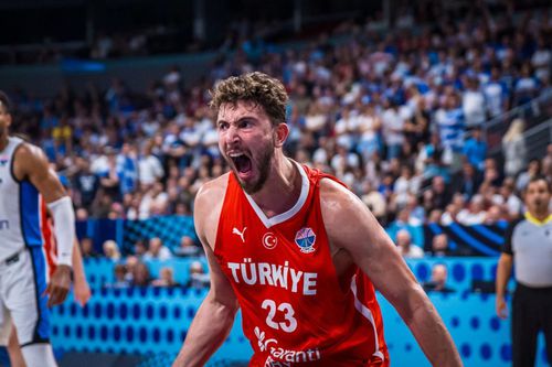 Alperen Șengun, vedeta Turciei/Foto: fiba.basketball