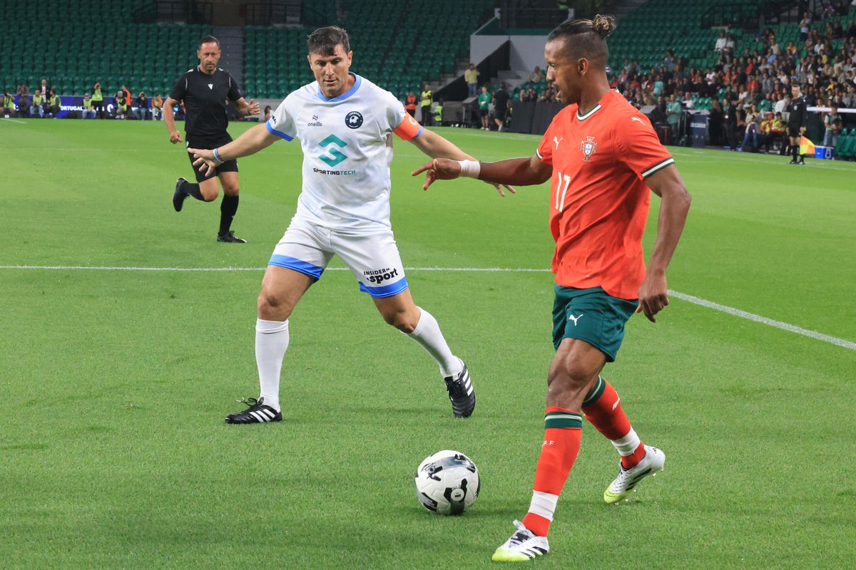 Îl mai recunoști? Fostul campion mondial și european l-a elogiat pe Gică Hagi la Legends Charity Game: „Un fotbalist unic!”