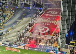 Petrolul - Dinamo începe în scurt timp » Surpriză în poarta „câinilor” + toate informațiile de la stadion