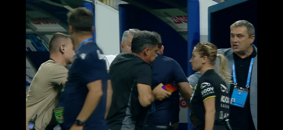 Scandal la Petrolul - Dinamo