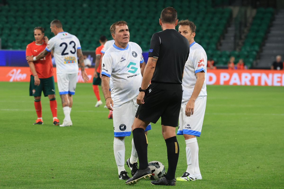 Gică Hagi în Legends Charity Game/ foto: Ionuț Iordache GSP