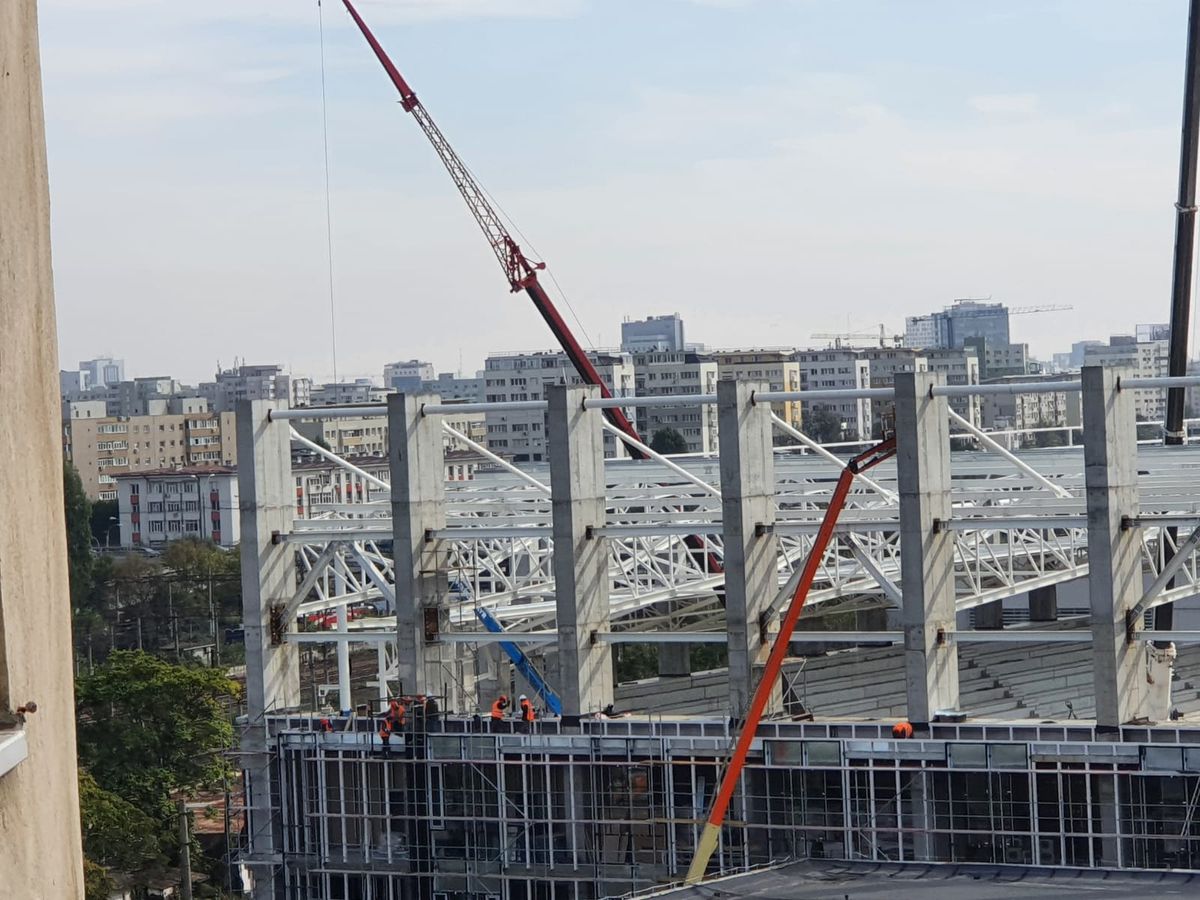 FOTO + VIDEO Entuziasm în Giulești » Rapid Arena prinde contur! Ultimele imagini de la stadion