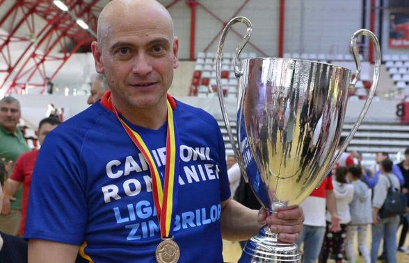 EXCLUSIV Probleme mari la Dinamo » Trei jucători și antrenorul Constantin Ștefan au coronavirus. Debutul în EHF European League este în pericol