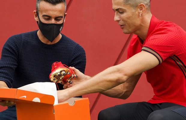 Ce scandal a provocat Cristiano Ronaldo în Italia! Ministrul Sportului spune că ar fi încălcat protocoalele împotriva Covid-19 » Reacția lui Agnelli: „Acolo să sune pentru explicații”