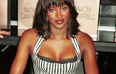 GALERIE FOTO Fostul fotbalist din Premier League care se laudă că Naomi Campbell și Carmen Electra i-au trecut prin pat: „A fost cea mai bună dintre toate femeile”