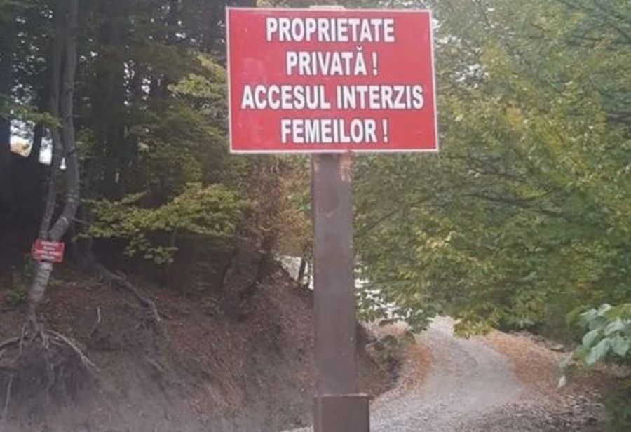 FOTO: Publicația Indiscret „Accesul interzis femeilor” » Gigi Becali explică mesajul discriminatoriu de pe terenul de la Olănești: „Nu vor fi nici animale de sex feminin! Ca la Athos”