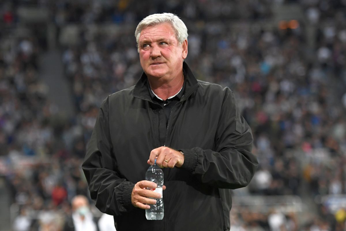 Revoluția se amână la Newcastle » Un superantrenor a refuzat oferta! Steve Bruce va bifa meciul 1.000