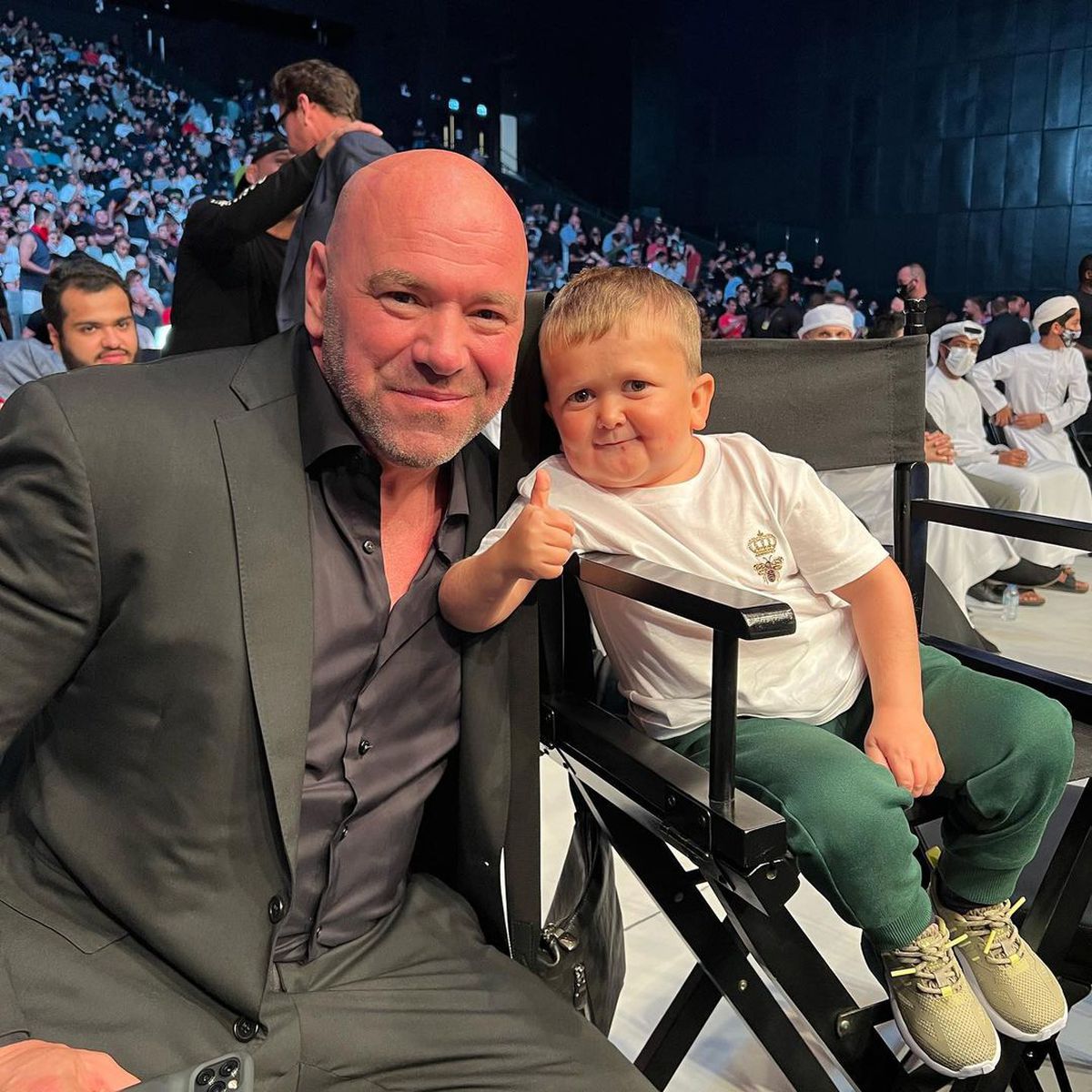 Povestea lui Hasbulla, tânărul de 20 de ani care arată ca un copil de cinci ani și a ajuns în UFC: „Am semnat contractul de luptător”