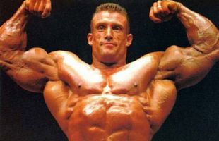 Sfaturi prețioase pentru amatorii de fitness din partea legendarului Dorian Yates, de 6 ori Mr. Olympia: „Lipsa timpului nu e o scuză! Eu așa mă pregătesc”