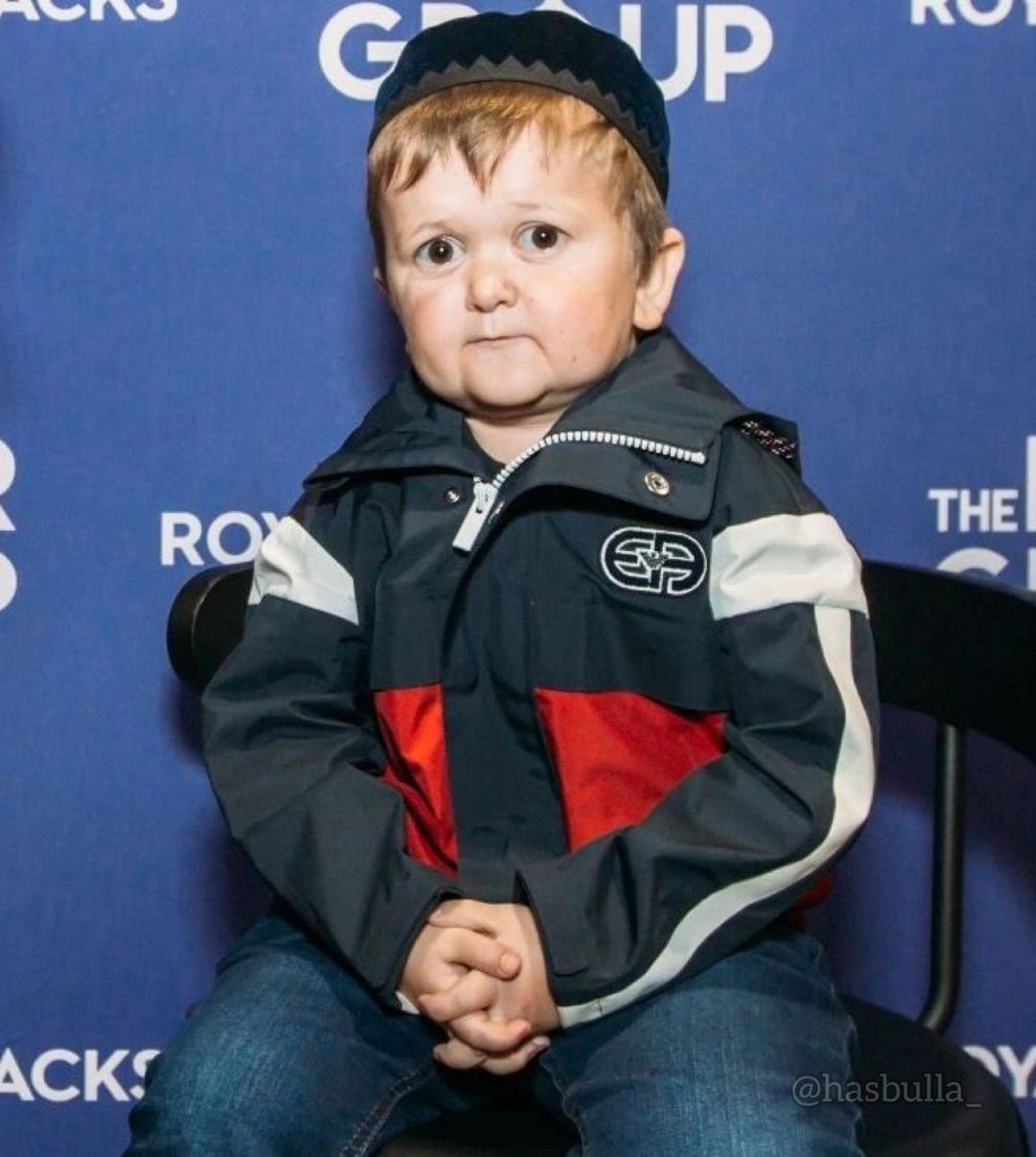 Povestea lui Hasbulla, tânărul de 20 de ani care arată ca un copil de cinci ani și a ajuns în UFC: „Am semnat contractul de luptător”