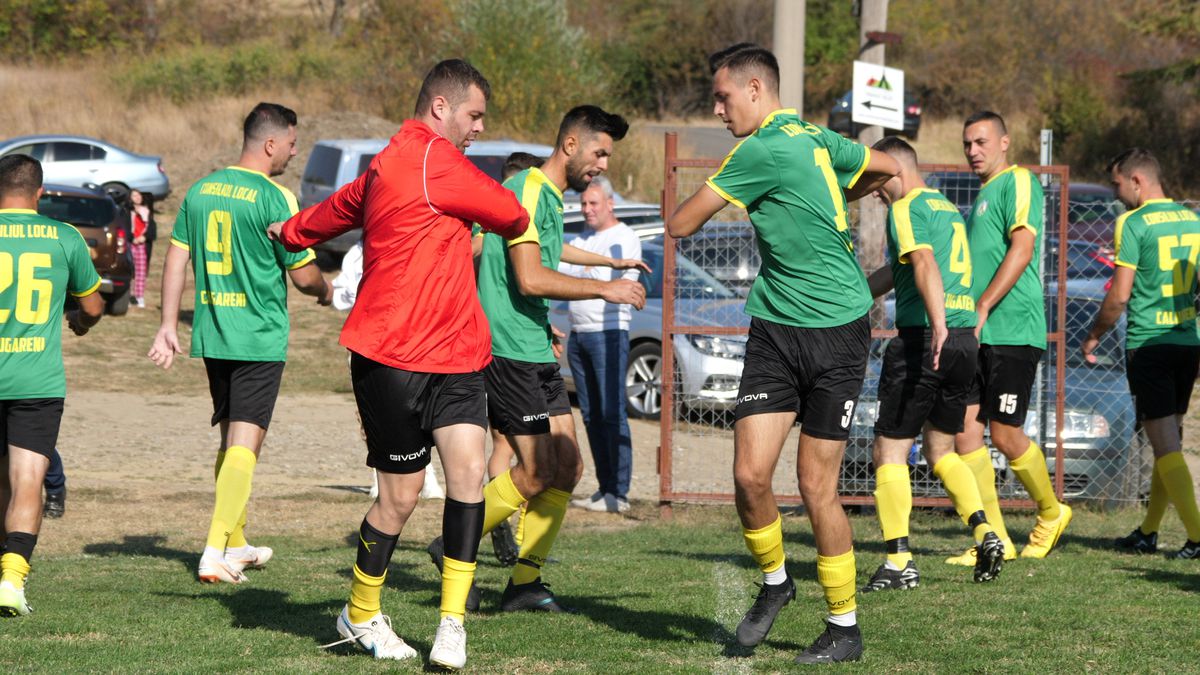 „Închideți repede, că a venit ANAF-u'!” » Derby-uri viticole în Bordeaux-uri prahovene + Petrecere de victorie cu tochitură la ceaun