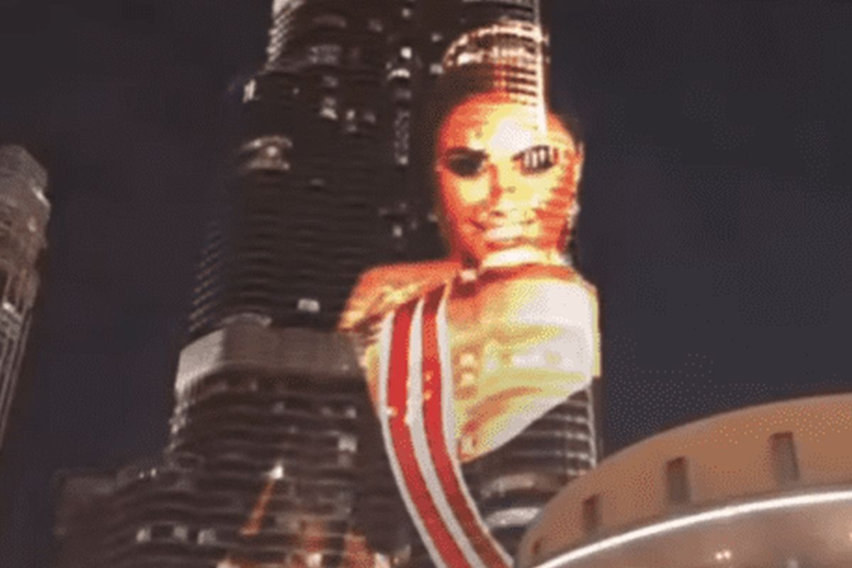 Anamaria Prodan s-a cuplat cu un afacerist care a plătit o sumă uriașă pentru a-i expune chipul pe cea mai mare clădire din lume