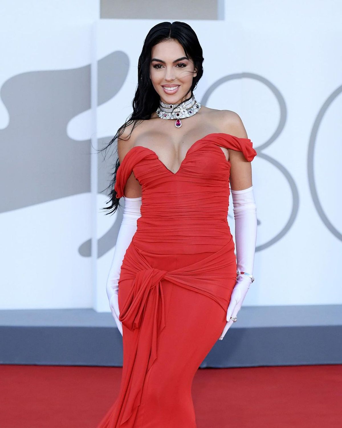 Georgina Rodriguez le-a sucit mințile arabilor. Cum a apărut la cel mai recent meci al lui Cristiano Ronaldo