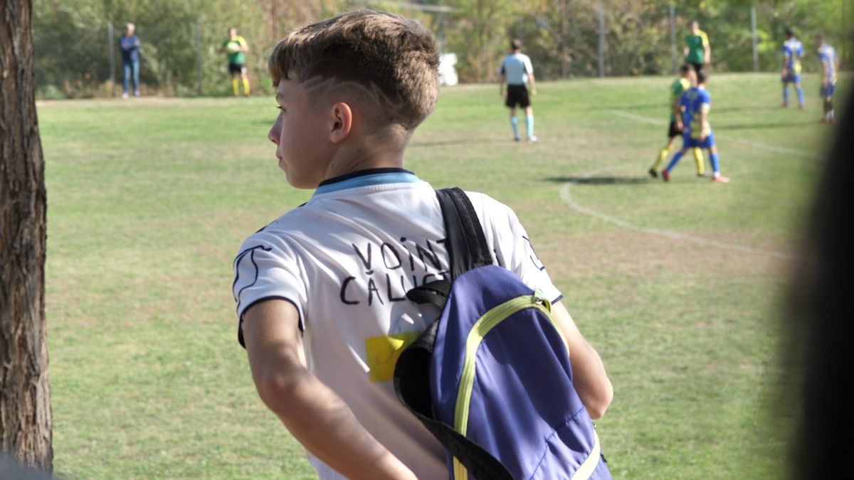 „Închideți repede, că a venit ANAF-u'!” » Derby-uri viticole în Bordeaux-uri prahovene + Petrecere de victorie cu tochitură la ceaun