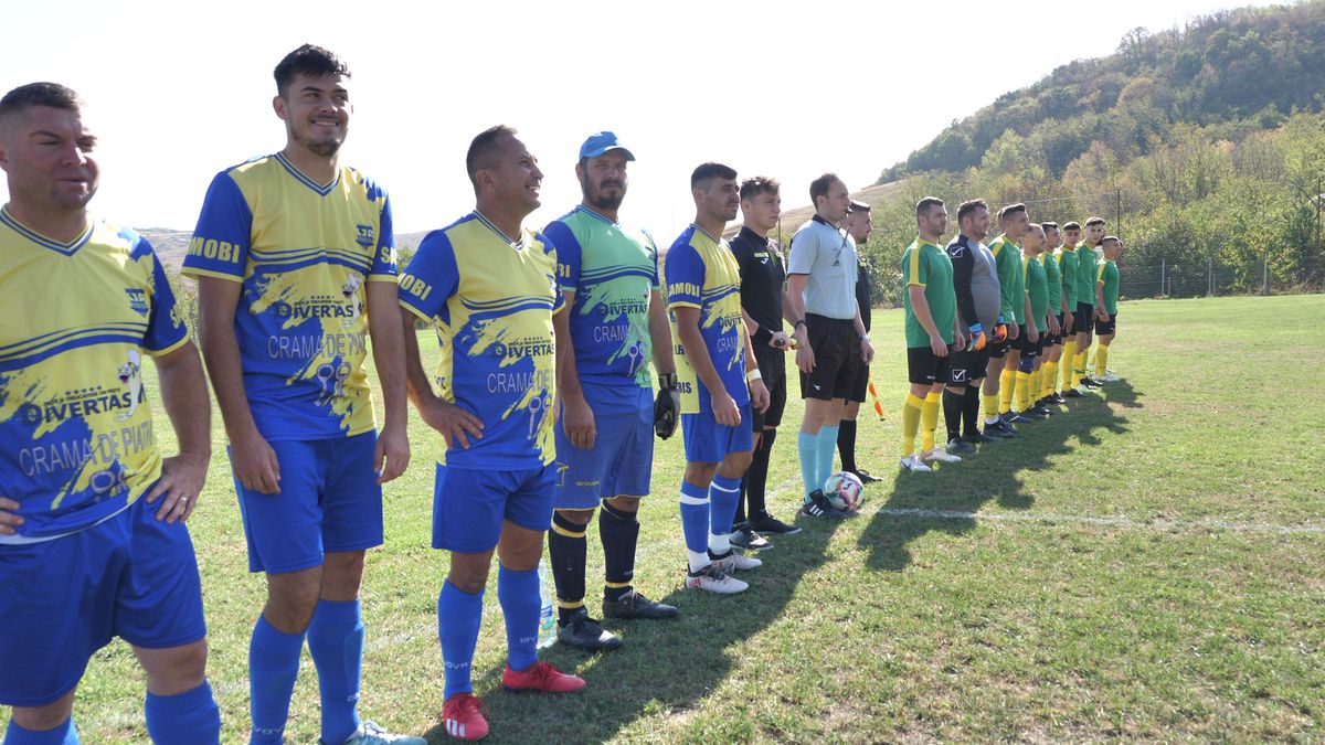 „Închideți repede, că a venit ANAF-u'!” » Derby-uri viticole în Bordeaux-uri prahovene + Petrecere de victorie cu tochitură la ceaun