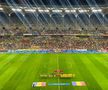 Cel mai darnic „tricolor” pe Arena Națională » Cadoul făcut unor copii din tribune