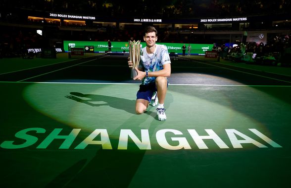 Polonezul Hubert Hurkacz s-a impus la Shanghai, însă a uitat de Roger Federer prezent în tribune: „Sper să nu o ia personal”