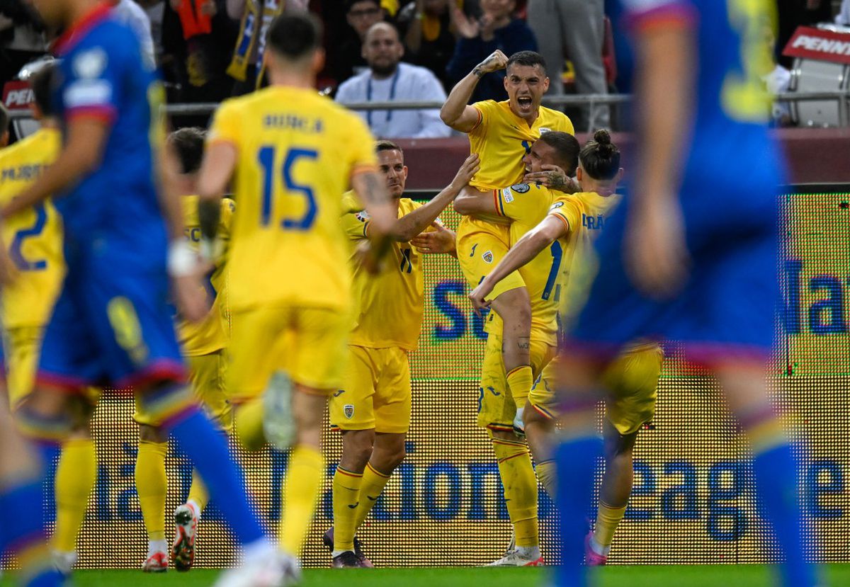 Cel mai darnic „tricolor” pe Arena Națională » Cadoul făcut unor copii din tribune