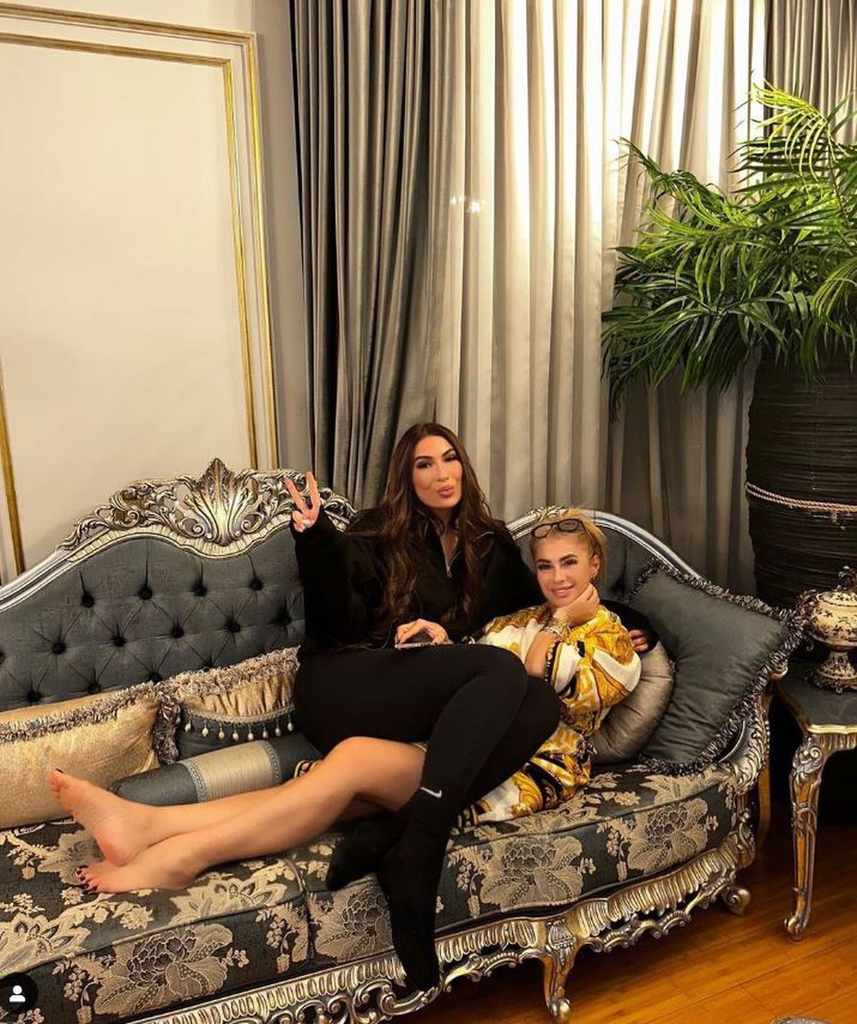 Anamaria Prodan s-a cuplat cu un afacerist care a plătit o sumă uriașă pentru a-i expune chipul pe cea mai mare clădire din lume