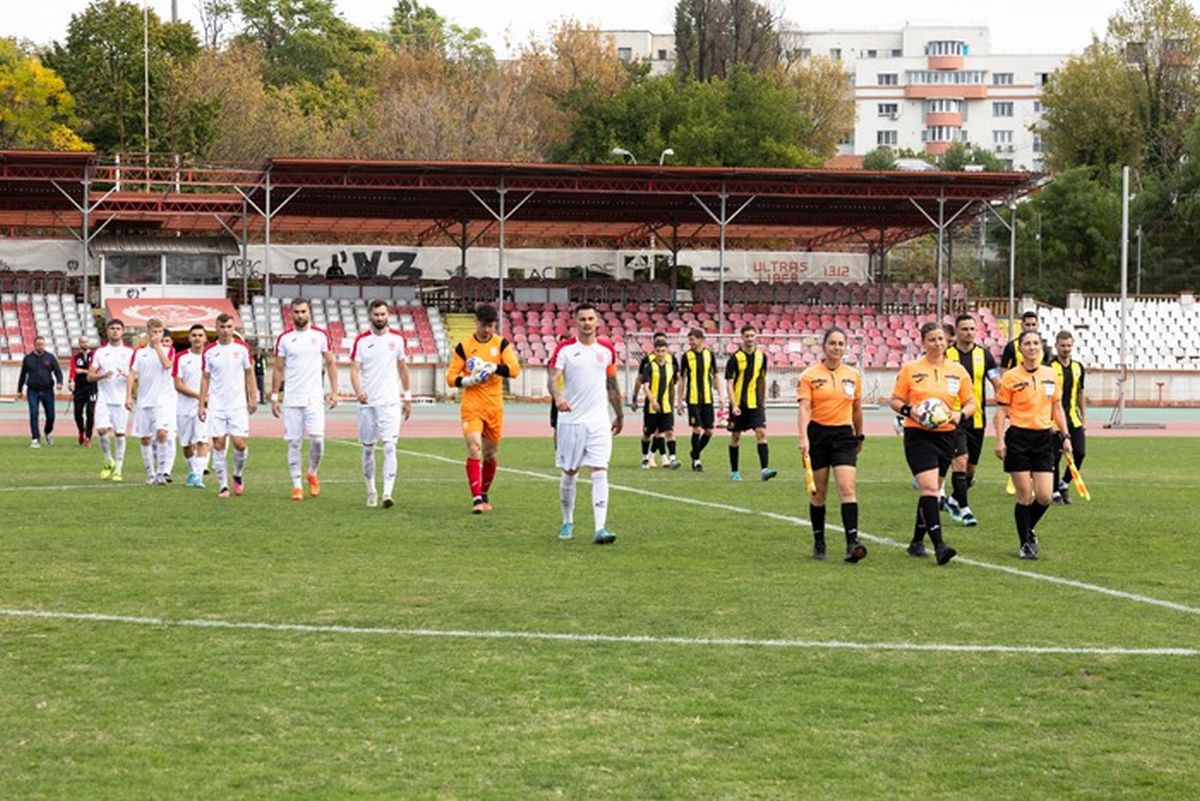 CS Dinamo București - CS Păulești