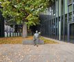 Statuia lui James Naismith, din Kaunas