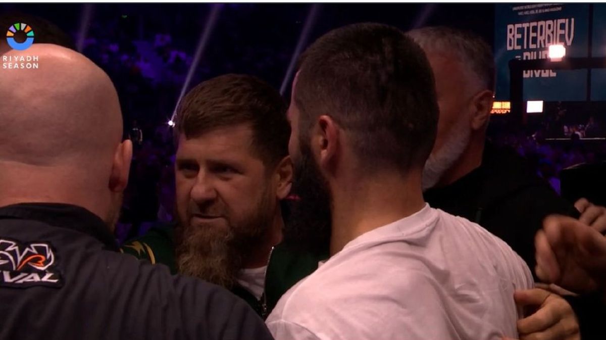Ramzan Kadîrov, apariție controversată la duelul dintre Beterbiev și Bivol