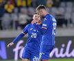 România s-a impus în Lituania, scor 2-1, și are punctaj maxim în grupa 2 din al treilea eșalon valoric al Ligii Națiunilor. Pentru „tricolori” urmează finala grupei, acasă, împotriva naționalei din Kosovo.