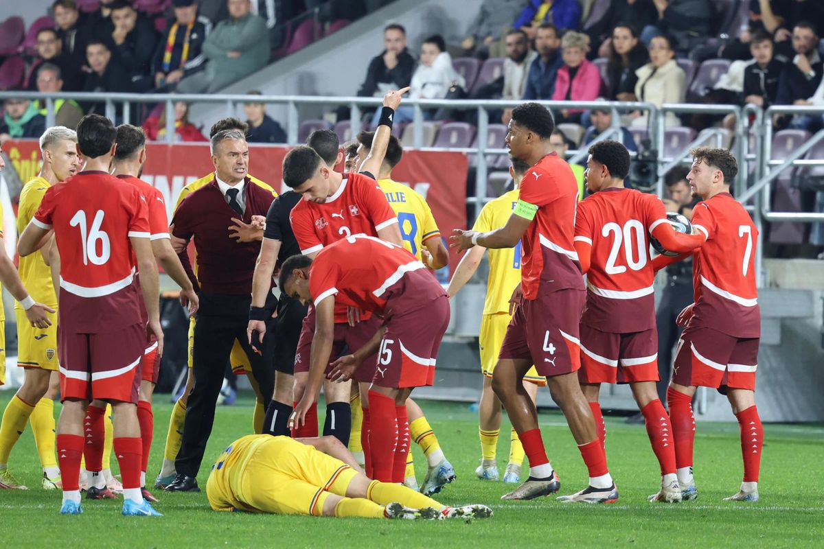 Criza lui Daniel Pancu la meciul României U21 cu Elveția U21, foto: Ionuț Iordache (GSP)