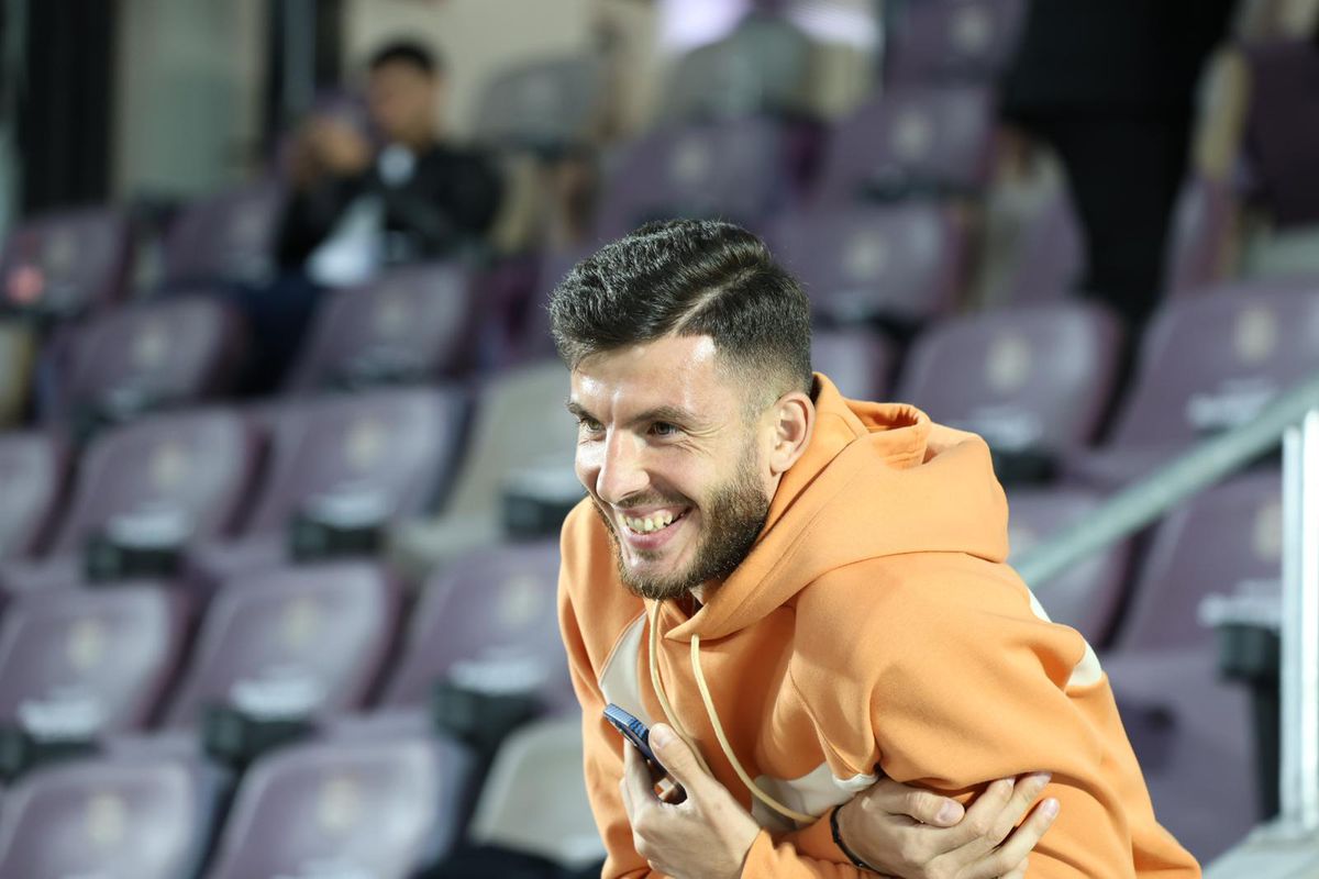 Personalități remarcante din fotbalul românesc și-au făcut apariția la stadion pentru meciul României U21 / Foto: Ionuț Iordache GSP