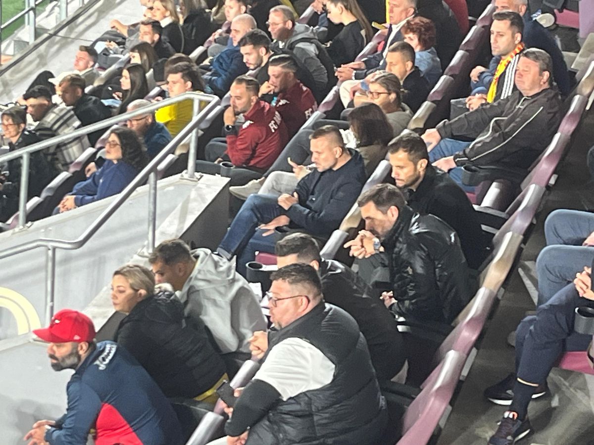 Personalități importante din fotbalul românesc, prezente la meciul decisiv al României U21 pentru calificarea la EURO 2025