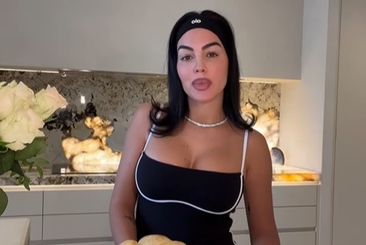 Cristiano Ronaldo a cerut-o de soție pe Georgina cu un inel de milioane de euro: „În toate viețile mele”