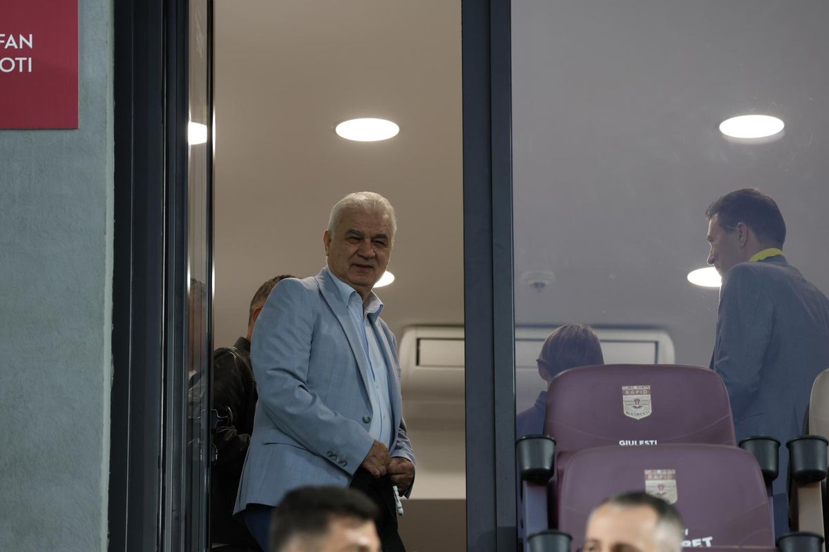 Personalități remarcante din fotbalul românesc și-au făcut apariția la stadion pentru meciul României U21 / Foto: Ionuț Iordache GSP