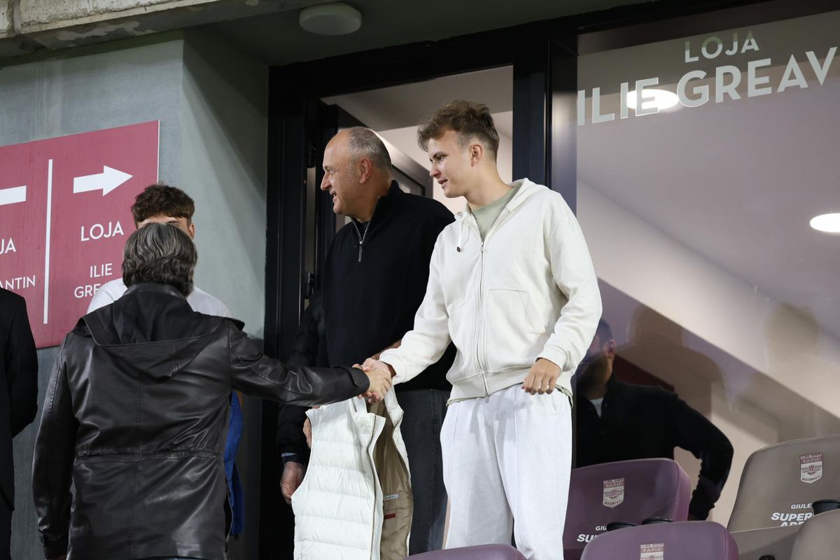 Personalități remarcante din fotbalul românesc și-au făcut apariția la stadion pentru meciul României U21 / Foto: Ionuț Iordache GSP