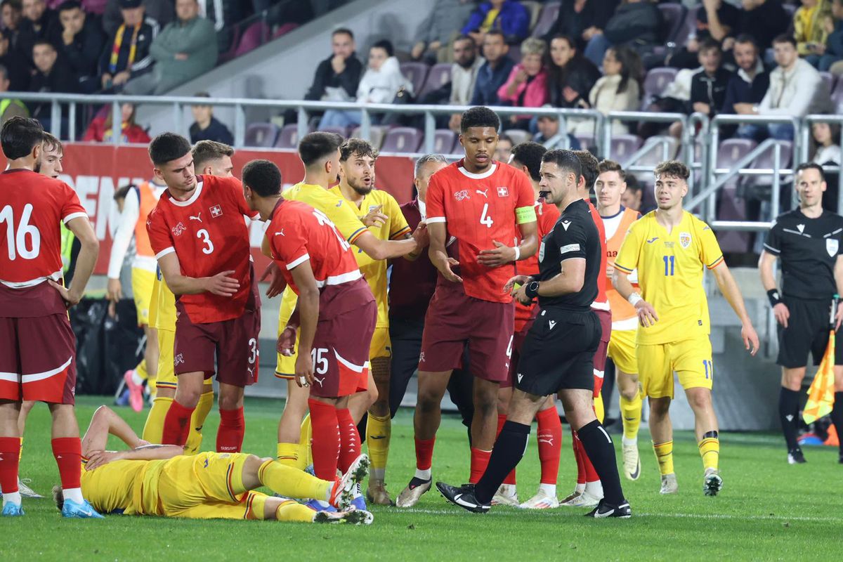 Criza lui Daniel Pancu la meciul României U21 cu Elveția U21, foto: Ionuț Iordache (GSP)