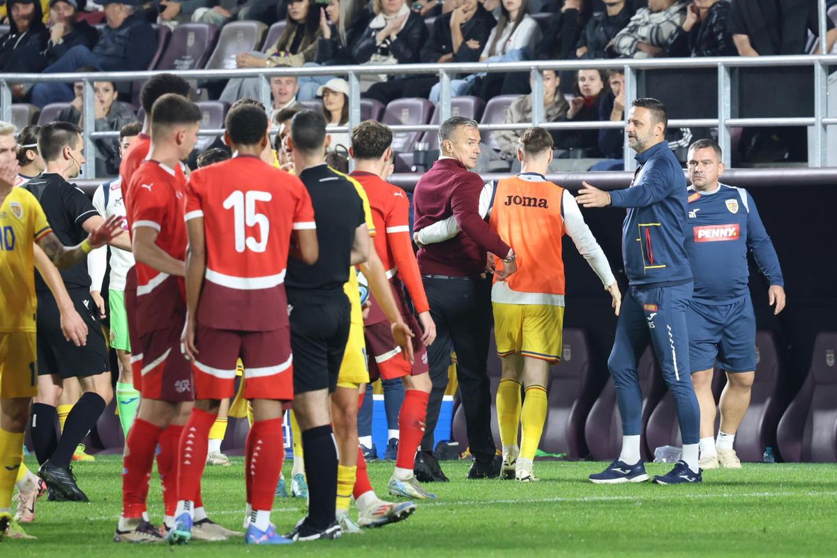 Criza lui Daniel Pancu la meciul României U21 cu Elveția U21, foto: Ionuț Iordache (GSP)